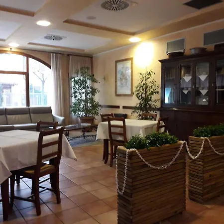 Scaligero Отель Соммакампанья