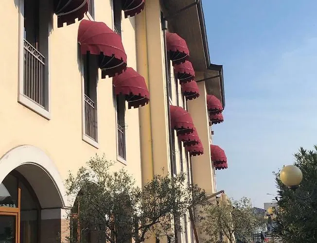 Scaligero 酒店 索马坎帕尼亚