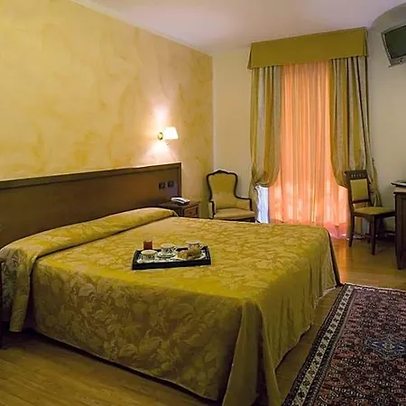 Scaligero Otel