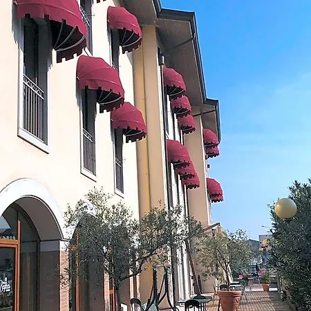 Scaligero Otel Sommacampagna