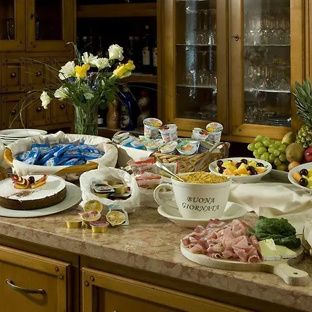 Hotell Scaligero 3*